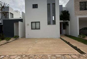 Casa en  Caucel, Yucatán