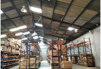 Bodega en  Pensilvania, Bogotá