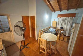 Departamento en  Caseros, Tres De Febrero