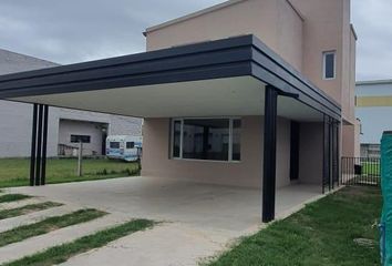 Casa en  San Miguel De Tucumán, Tucumán