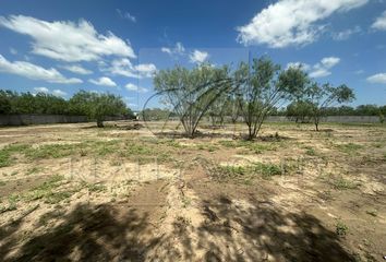 Lote de Terreno en  Las Aves Residencial And Golf Resort, Pesquería