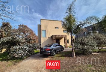 Casa en  Ezeiza, Partido De Ezeiza