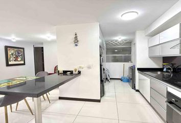 Apartamento en San Nicolás, Pereira