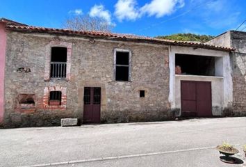 Casa en  Viella, Asturias
