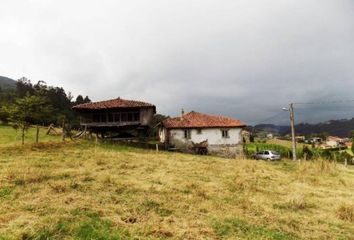 Casa en  Agones, Asturias