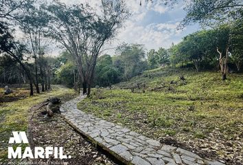 Lote de Terreno en  28960, Villa De Álvarez, Colima, Mex