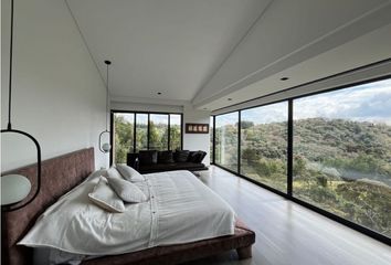 Casa en Via Las Palmas Km 14, Santa Catalina, Envigado, Antioquia, Col