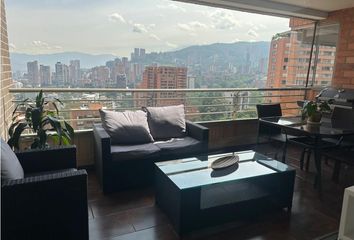 Apartment for rent in Poblado, Medellín