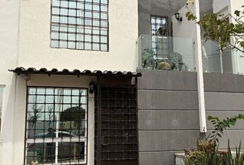 Casa en  Jardindes De La Victoria, Silao