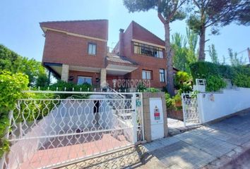 Chalet en  Venta Del Olivar, Zaragoza