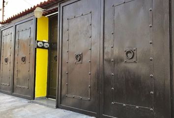 Casa en  Calle Golfo De Tomini 2-52, Lomas Lindas, Atizapán De Zaragoza, México, 52947, Mex