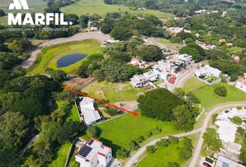 Lote de Terreno en  Calle Primaveras, Residencial Cumbres, Villa De Álvarez, Colima, 28965, Mex