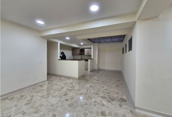 Casa en Cc San Juan 70, Bolivariana, Medellín, Antioquia, Col