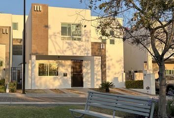 Casa en condominio en  Calle Lago Nichupte, Cumbres Del Lago, La Antigua Juriquilla, Querétaro, 76230, Mex