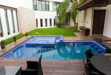 Casa en condominio en  Calle 18, Vista Alegre Norte, Mérida, Yucatán, 97130, Mex