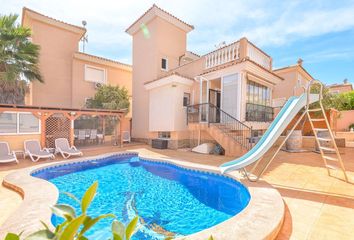 Chalet en  Orihuela-costa, Alicante Provincia