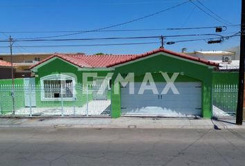 Casa en  Lucerna, Mexicali
