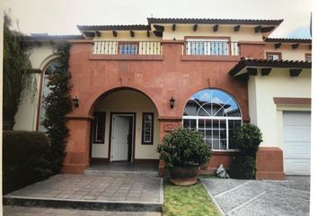 Casa en condominio en  Calle Almendro 64-71, Los Robles, Fraccionamiento Y Club De Golf Los Encinos, Lerma, México, 52005, Mex