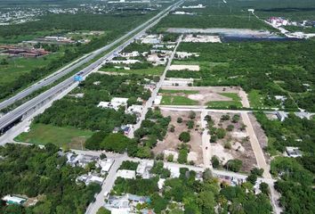 Lote de Terreno en  Calle 18, San Carlos, Mérida, Yucatán, 97113, Mex