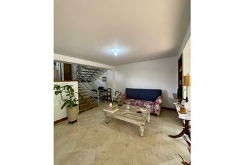 Casa en Carrera 3, Los Naranjos, Medellín, Antioquia, Col
