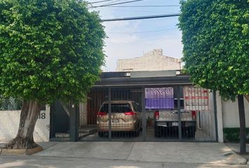 Casa en  Calle Enrique Gómez Carrillo 5518, Vallarta Universidad, Zapopan, Jalisco, 45110, Mex