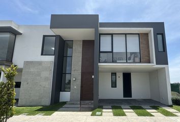 Casa en  San Mateo Otzacatipan, Toluca