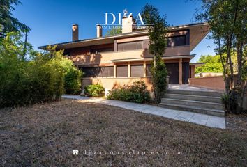 Chalet en  El Plantio, Madrid