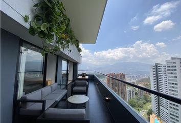 Apartamento en  Altos Del Poblado, Medellín