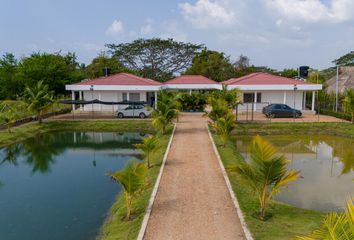 Villa-Quinta en  Mocari, Montería