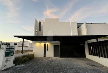 Casa en  San Isidro Juriquilla, Juriquilla, Querétaro