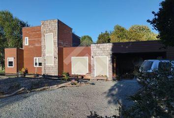 Casa en  Puerto Varas, Llanquihue