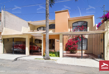 Casa en  Paseo Del Halcón 221, Real Del Mezquital, Durango, 34199, Mex