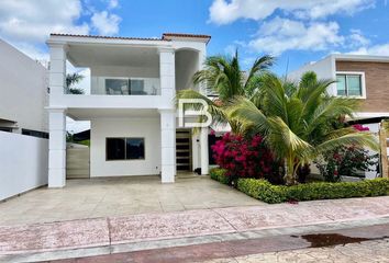 Casa en  Lagos Del Sol, Cancún, Quintana Roo