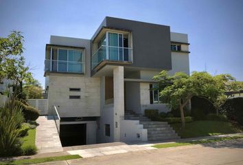 Casa en  Puerta De Hierro, Zapopan, Zapopan, Jalisco