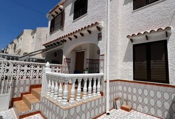 Chalet en  Distrito 3 - Playas - La Mata, Torrevieja