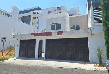 Casa en  Colinas Del Cimatario, Municipio De Querétaro