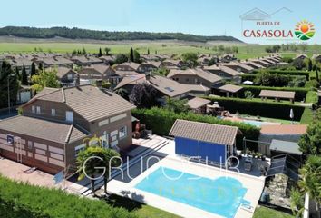 Chalet en  Renedo De Esgueva, Valladolid Provincia