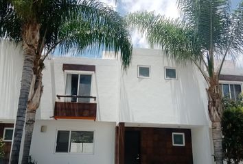 Casa en condominio en  Circuito Andamaxai, Paseos Del Bosque Residencial, El Pueblito, Corregidora, Querétaro, 76910, Mex