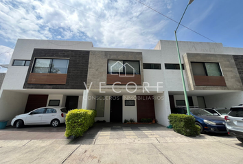 Casa en  Avenida Acueducto 1060-1090, Girasoles Elite, Zapopan, Jalisco, 45138, Mex