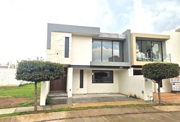 Casa en  Lomas Punta Del Este, León