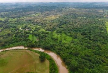 Terreno Comercial en  Balzar