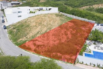 Lote de Terreno en  Hacienda Los Encinos, Monterrey