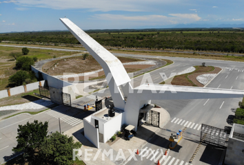 Lote de Terreno en  Las Aves Residencial And Golf Resort, Pesquería