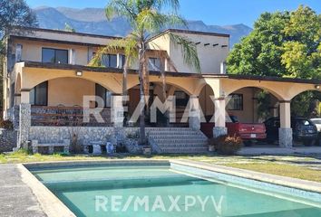 Casa en  El Barrial, Santiago, Nuevo León