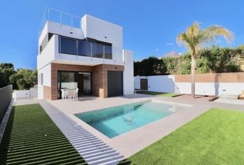 Chalet en  La Nucia, Alicante Provincia