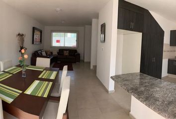 Casa en condominio en  Avenida Merlot, Bosques De San Juan, San Juan Del Río, Querétaro, 76803, Mex