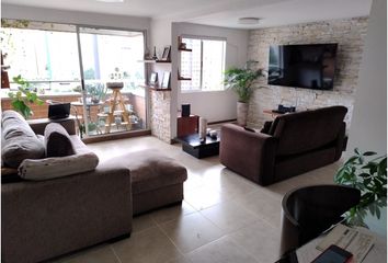 Apartamento en  Loma De Los Bernal, Medellín