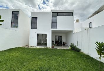 Casa en  Calle 65, Cholul, Mérida, Yucatán, 97306, Mex