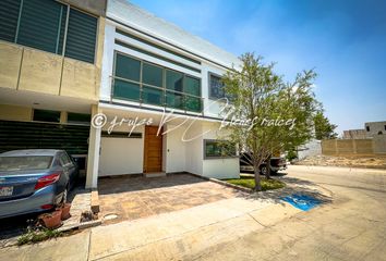 Casa en  Boulevard Valle Imperial, Valle Imperial, Zapopan, Jalisco, 45134, Mex