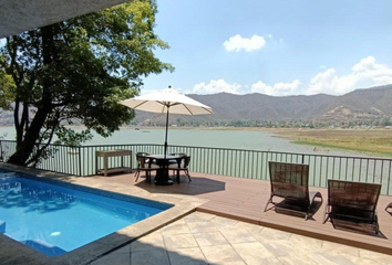 Casa en  Hotel El Brinco De Las Ranas, El Arco, Valle De Bravo, México, Mex